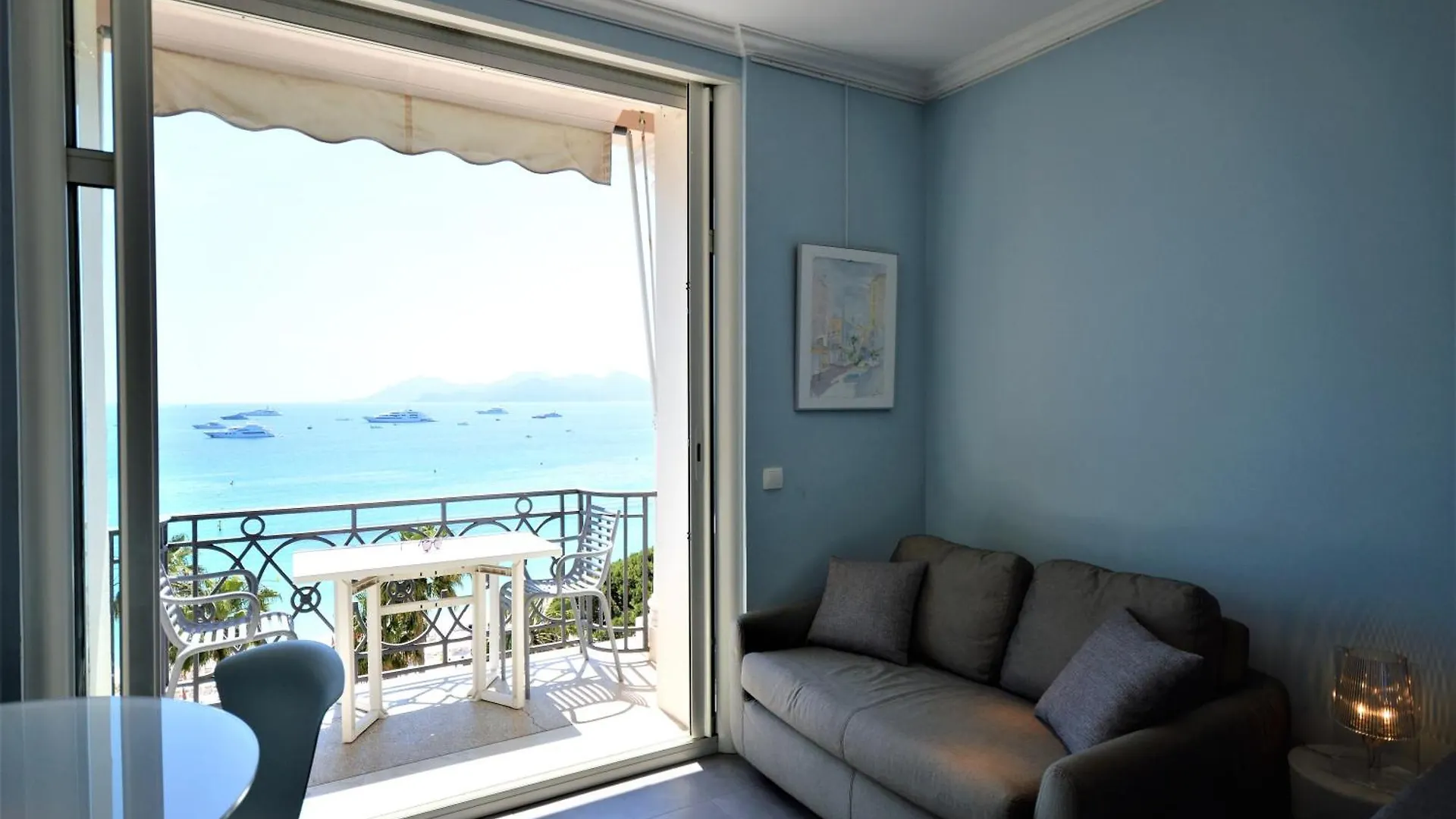 Palais Miramar - Suite Blue Room - Vue Mer -Croisette Emplacement Unique - 20M Plage - Wifi - Clim Cannes